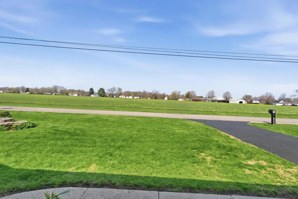 121 Meadow Lark Drive Crab Orchard KY 40419