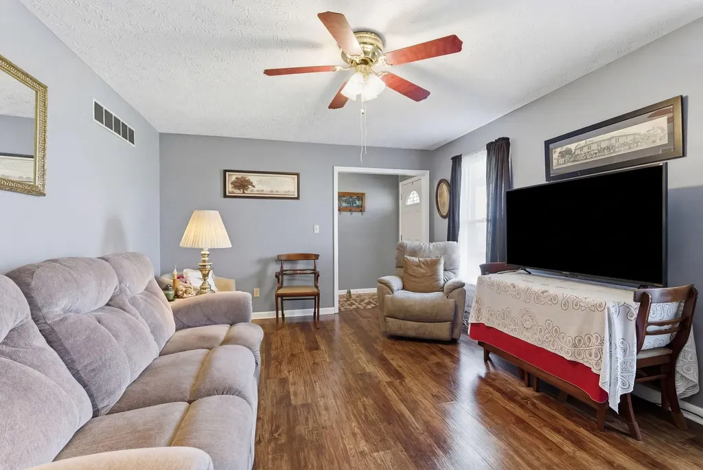 121 Meadow Lark Drive Crab Orchard KY 40419