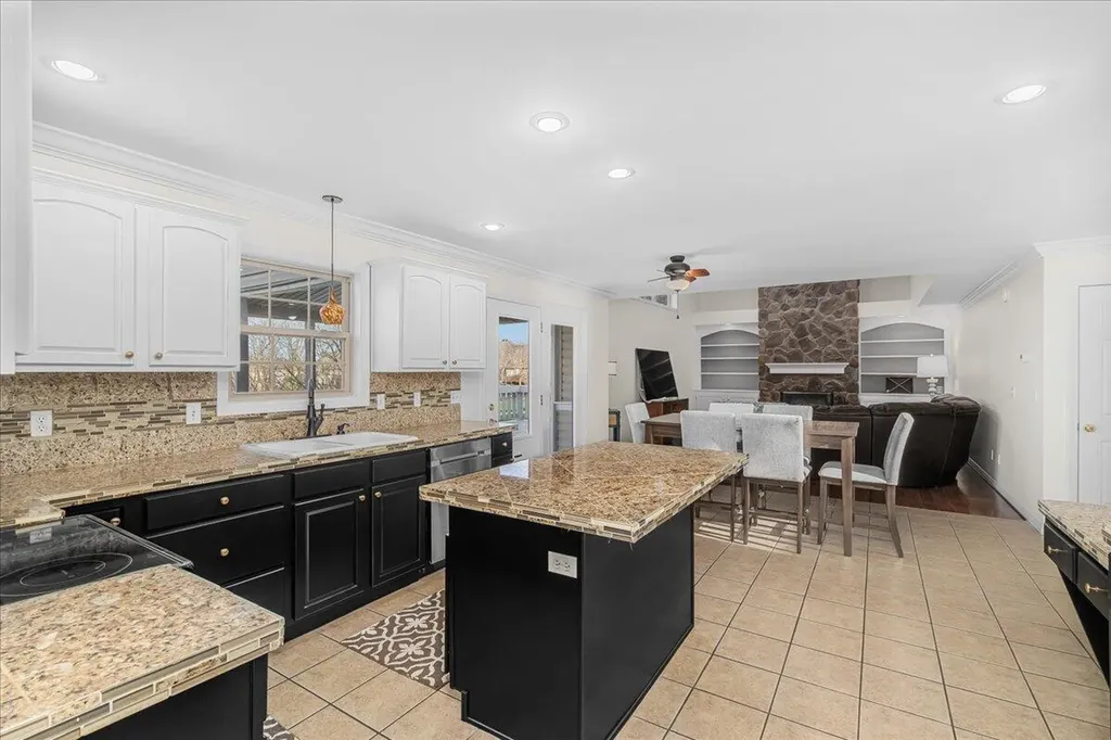 3172 Cherry Meadow Path Lexington KY 40509