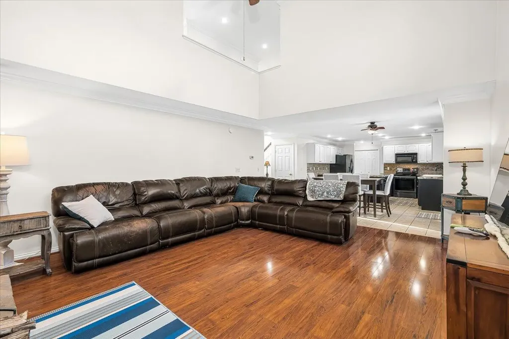 3172 Cherry Meadow Path Lexington KY 40509
