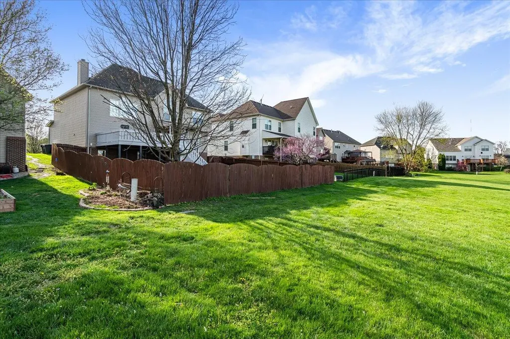 3172 Cherry Meadow Path Lexington KY 40509