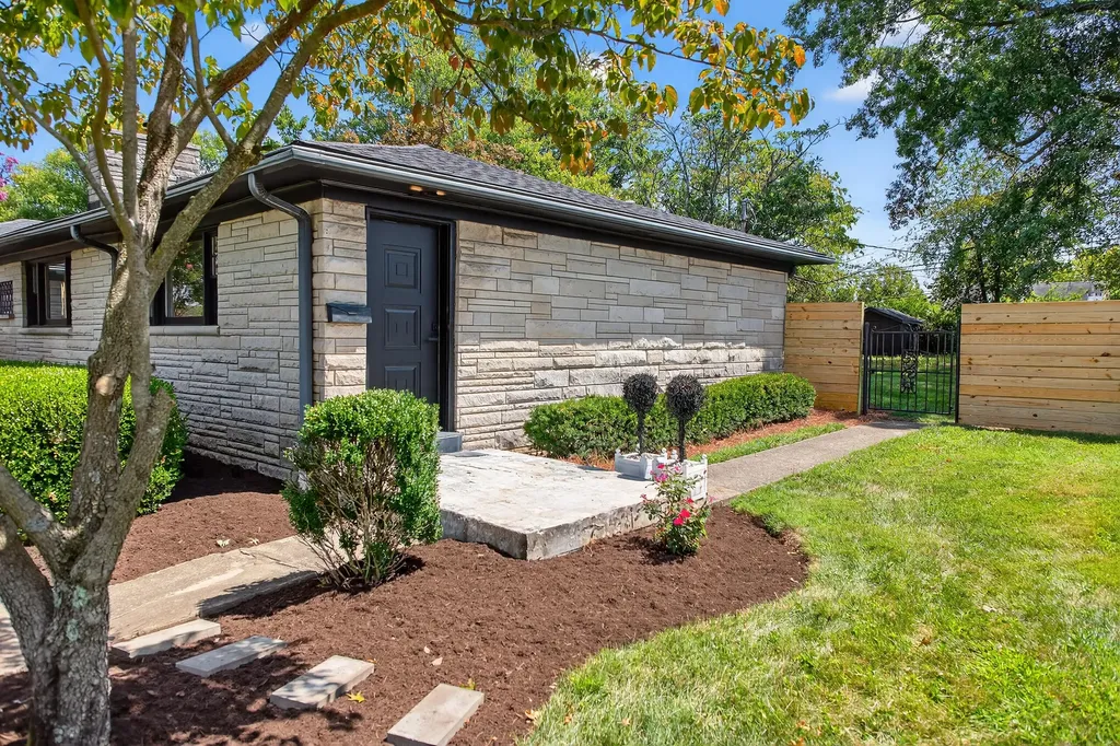 226 Idle Hour Drive Lexington KY 40502