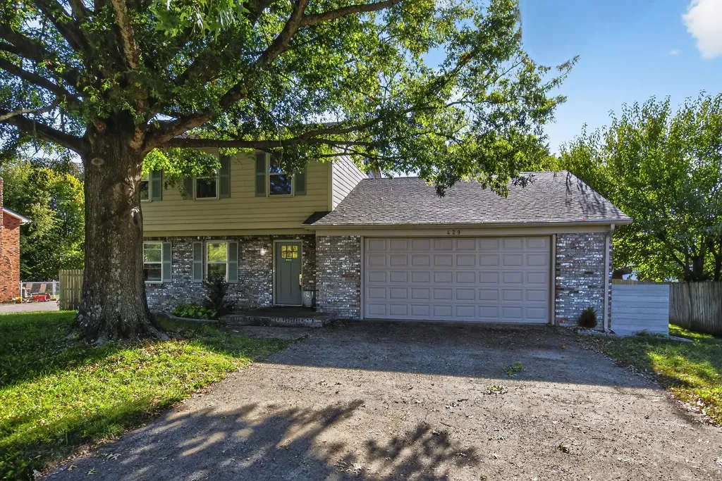 429 Marsailles Road Versailles KY 40383