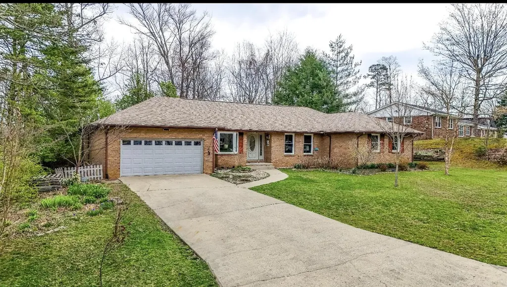 174 Derby Trail Corbin KY 40701