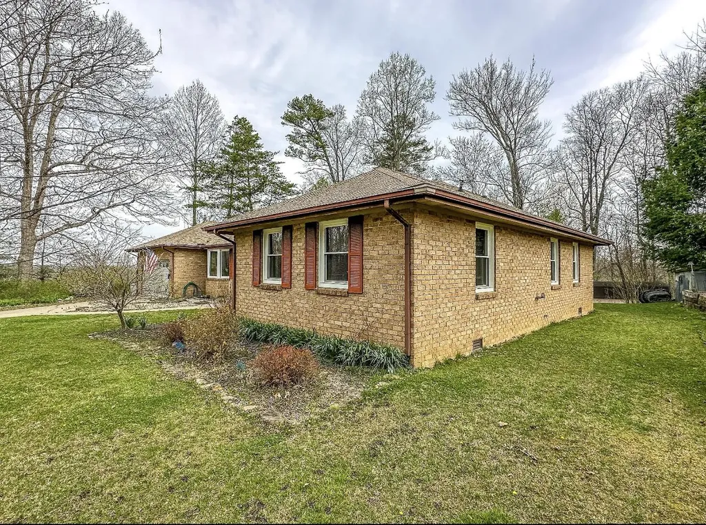174 Derby Trail Corbin KY 40701