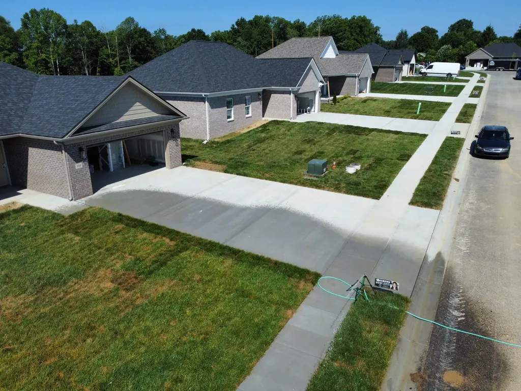 308 Cinchpost Circle London KY 40744