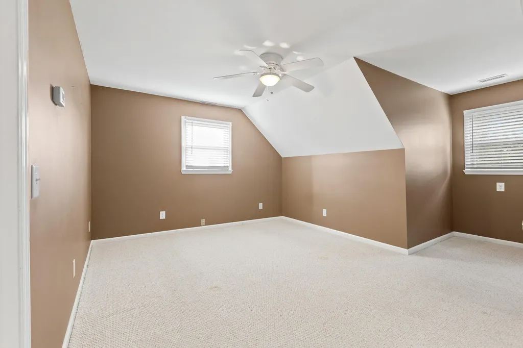 1233 Johnson Road Lawrenceburg KY 40342