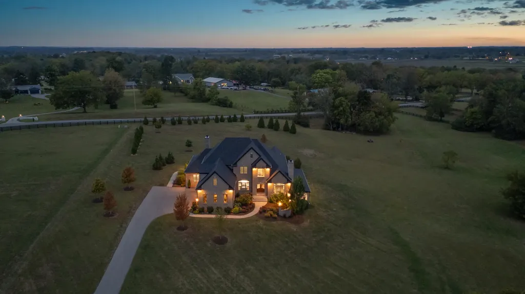 980 Chandamere Way Nicholasville KY 40356