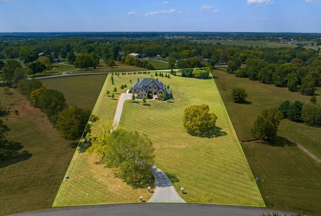 980 Chandamere Way Nicholasville KY 40356