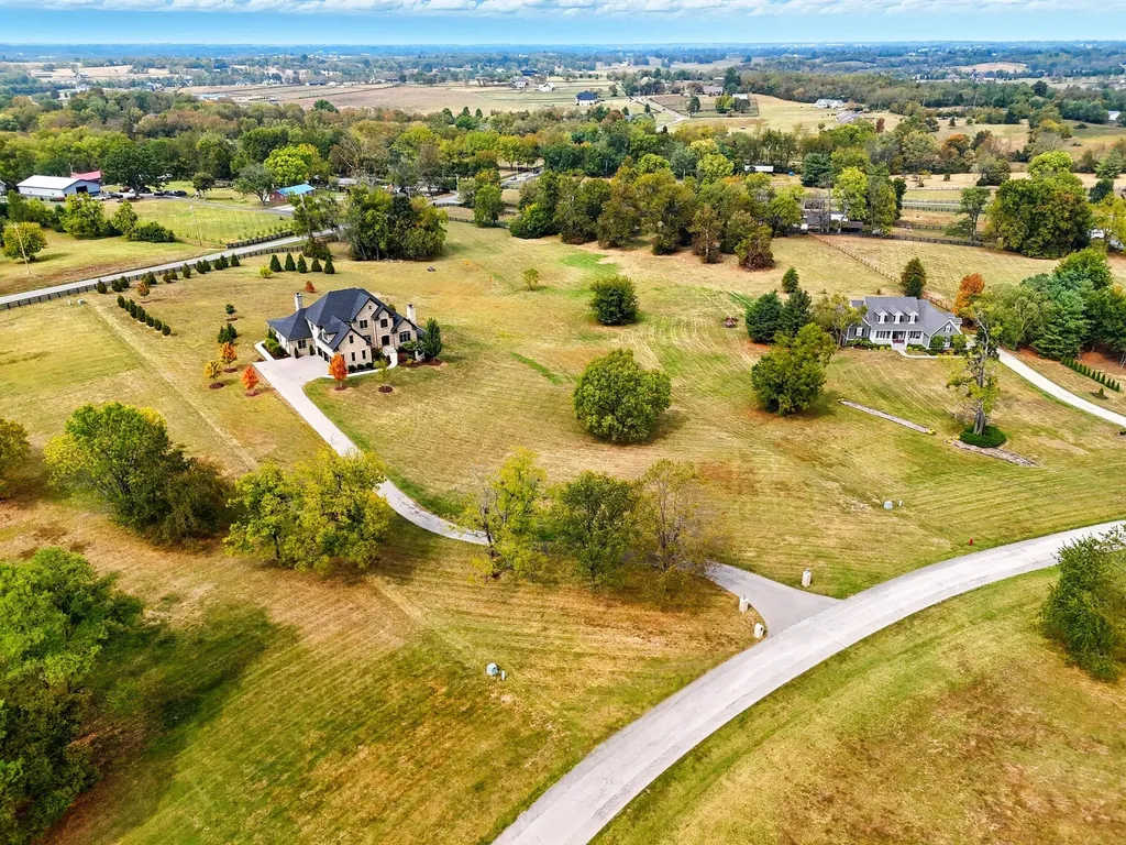 980 Chandamere Way Nicholasville KY 40356