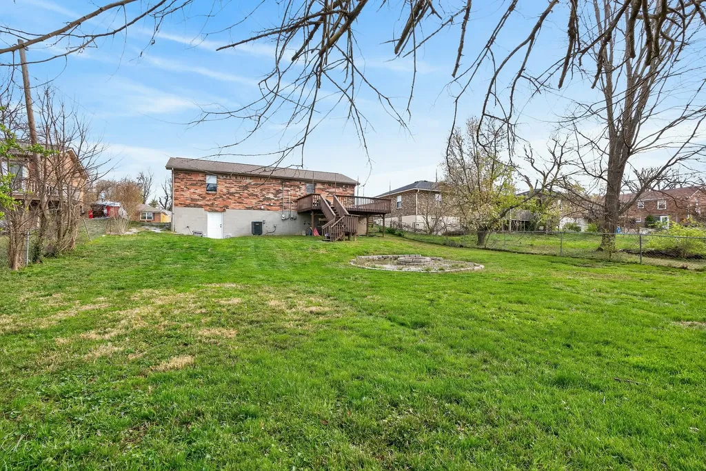205 Laurel Lane Nicholasville KY 40356