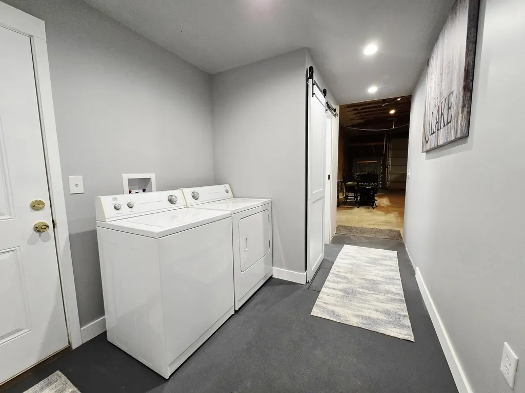 150 Lakeview Circle Nancy KY 42544