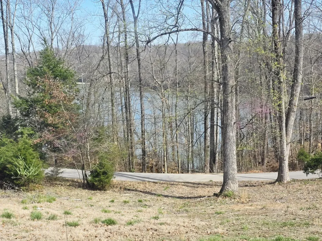 150 Lakeview Circle Nancy KY 42544