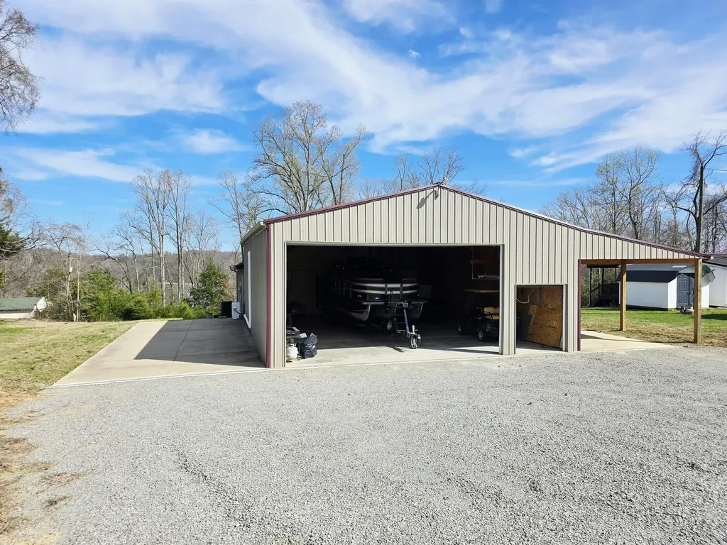 150 Lakeview Circle Nancy KY 42544