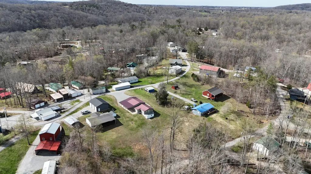 150 Lakeview Circle Nancy KY 42544