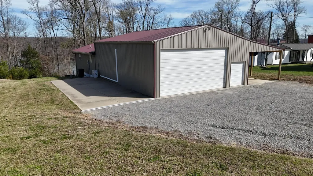 150 Lakeview Circle Nancy KY 42544