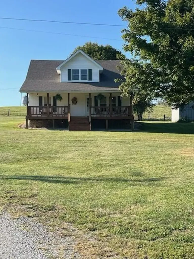 973 Levy Road Paris KY 40361