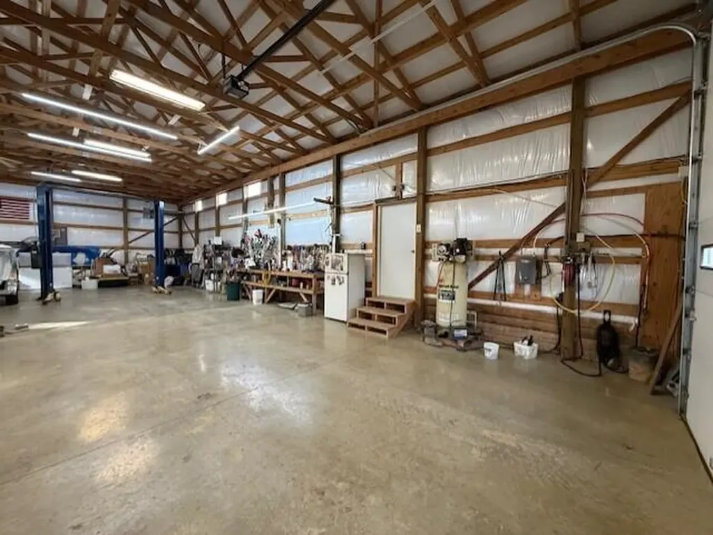 973 Levy Road Paris KY 40361