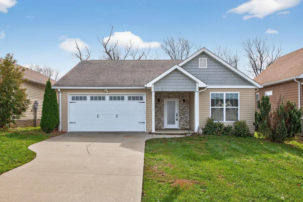 370 Persimmon Way Harrodsburg KY 40330