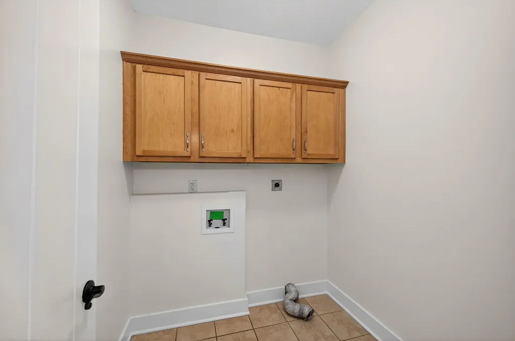 370 Persimmon Way Harrodsburg KY 40330