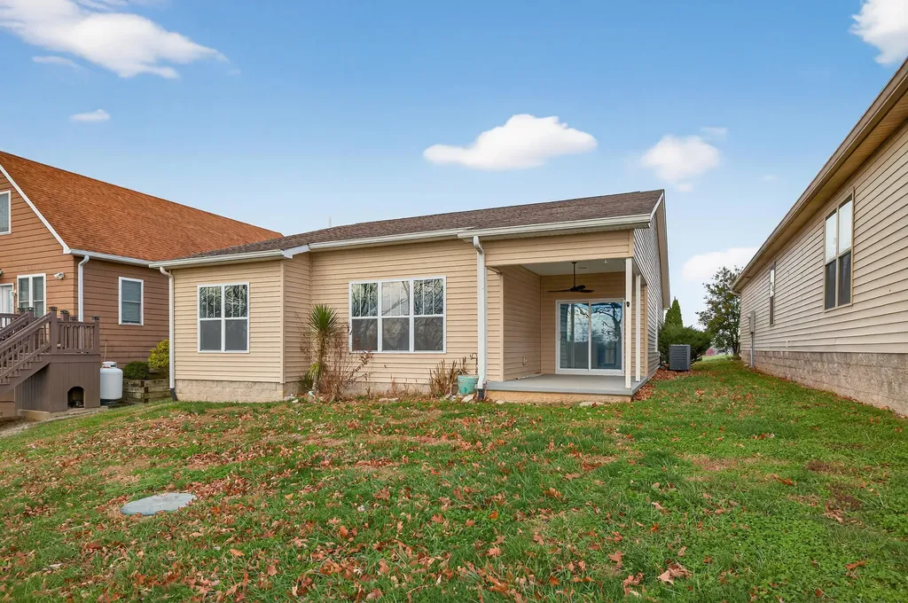 370 Persimmon Way Harrodsburg KY 40330