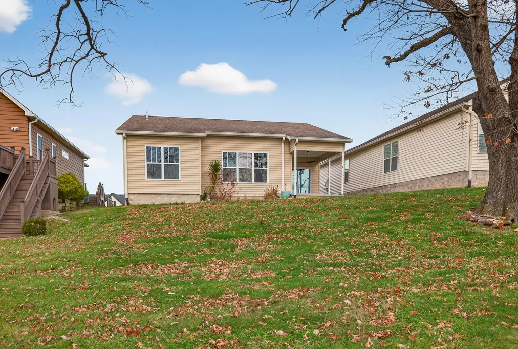 370 Persimmon Way Harrodsburg KY 40330