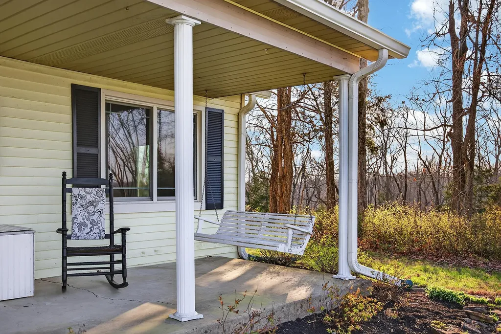 1173 Burgin Road Lawrenceburg KY 40342