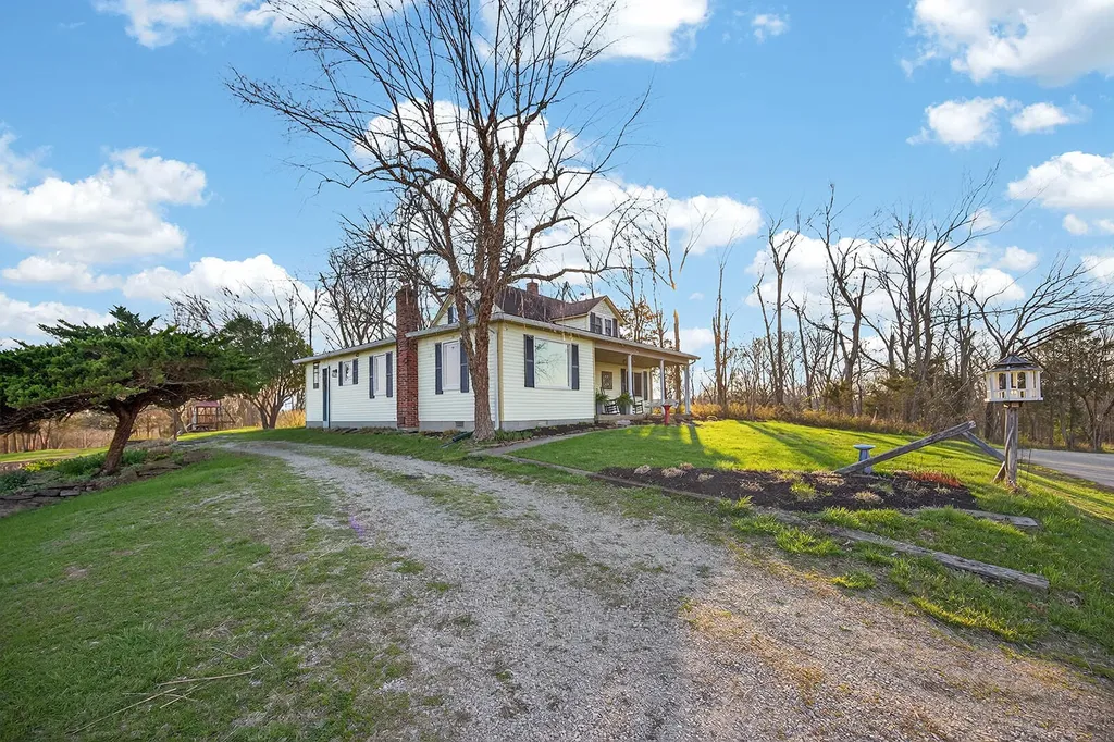 1173 Burgin Road Lawrenceburg KY 40342