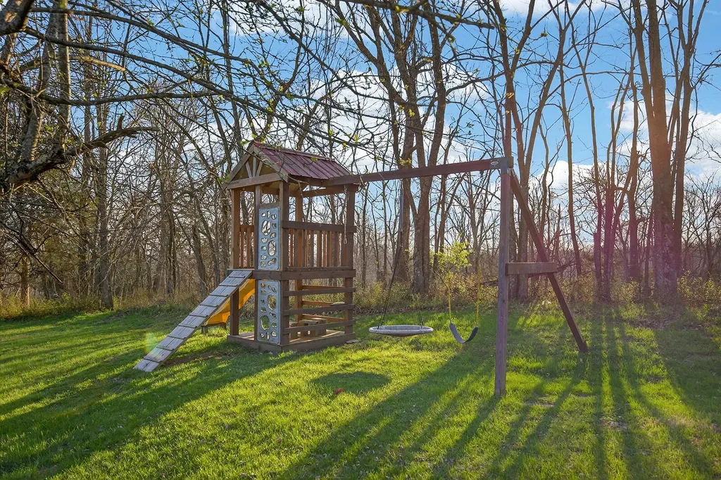 1173 Burgin Road Lawrenceburg KY 40342