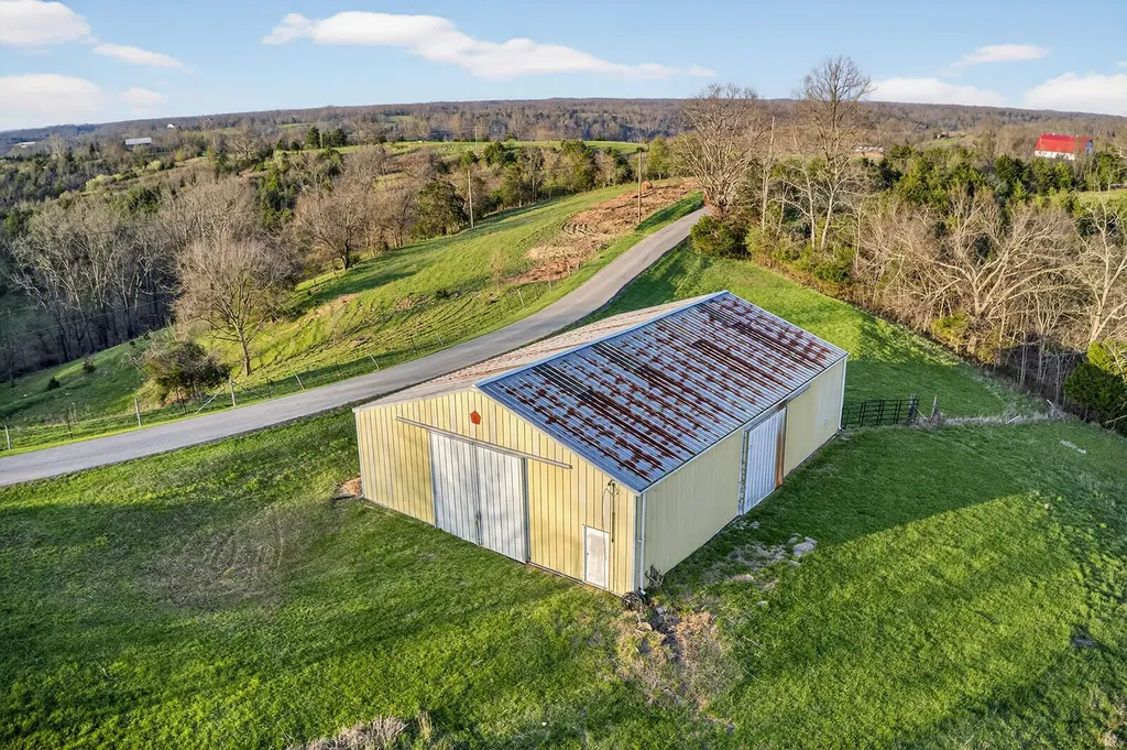 1173 Burgin Road Lawrenceburg KY 40342