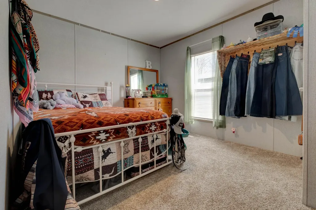 1867 Dan Ridge Road Wellington KY 40387