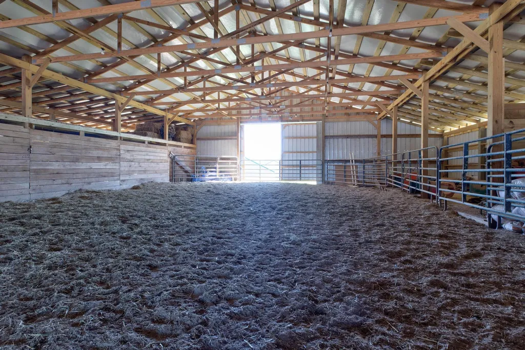 1867 Dan Ridge Road Wellington KY 40387