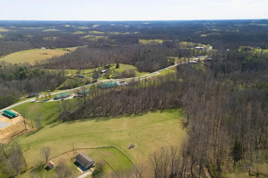 1867 Dan Ridge Road Wellington KY 40387