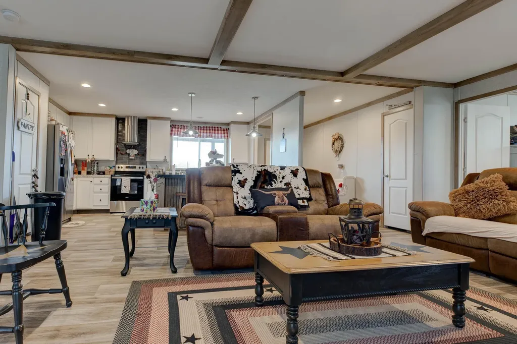 1867 Dan Ridge Road Wellington KY 40387