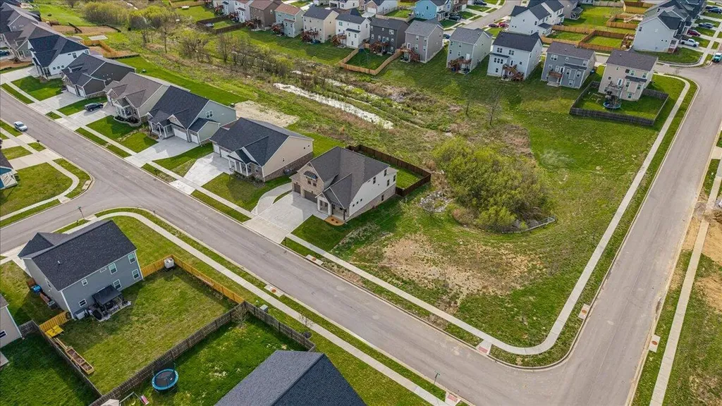 139 Meadow Lark Trail Georgetown KY 40324