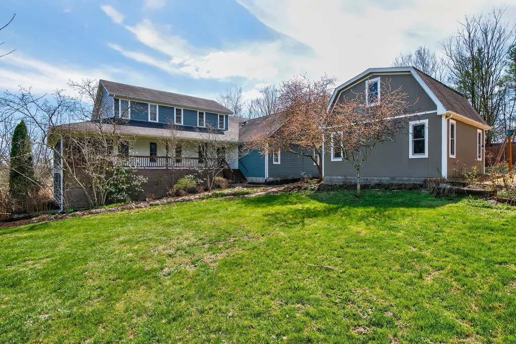 364 Muir Lane Georgetown KY 40324