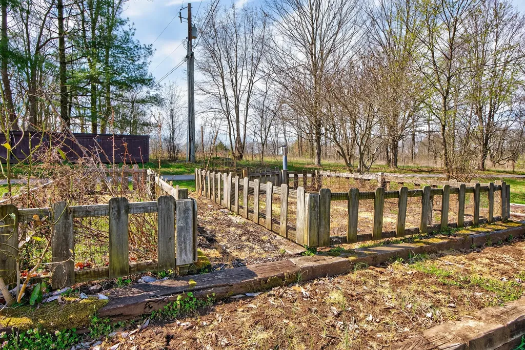 364 Muir Lane Georgetown KY 40324