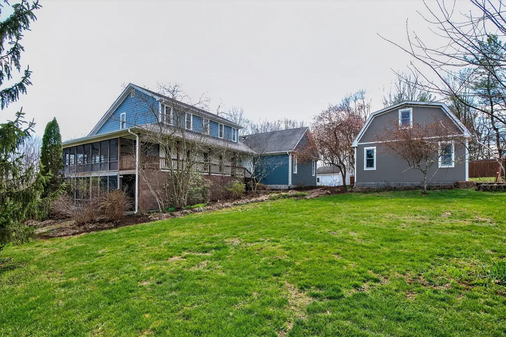 364 Muir Lane Georgetown KY 40324