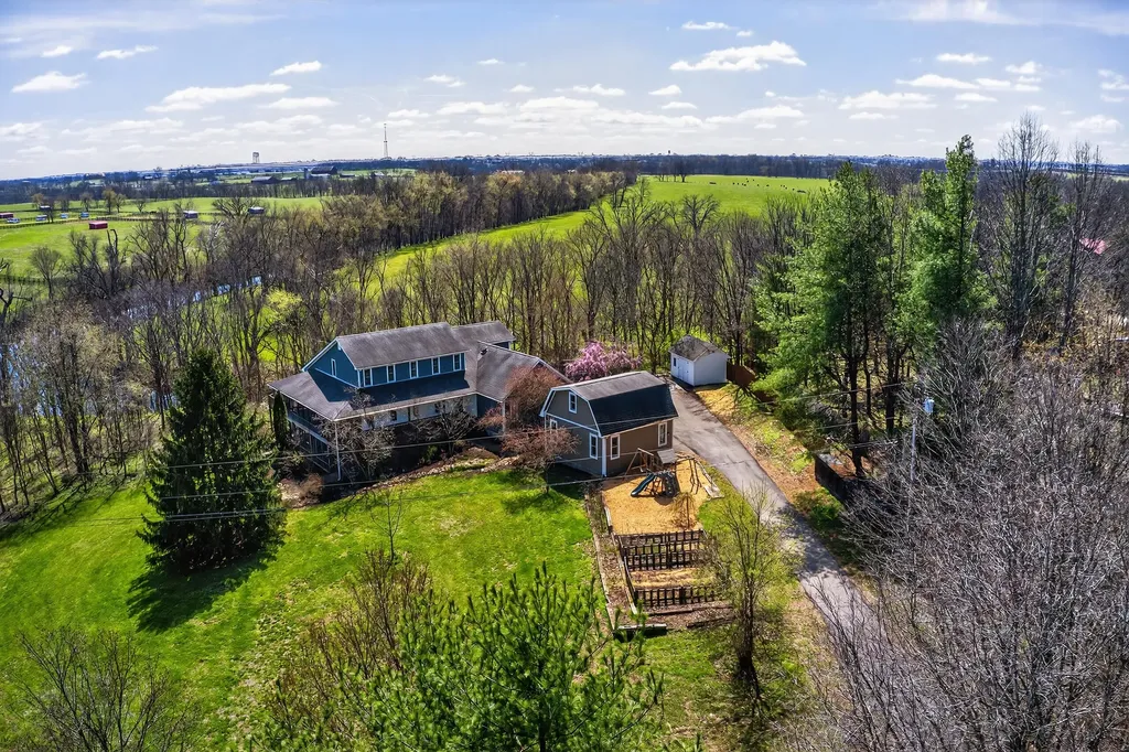 364 Muir Lane Georgetown KY 40324