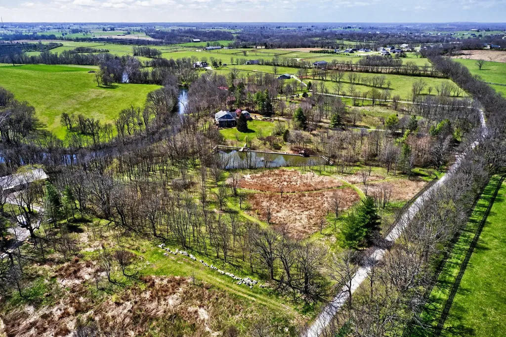 364 Muir Lane Georgetown KY 40324