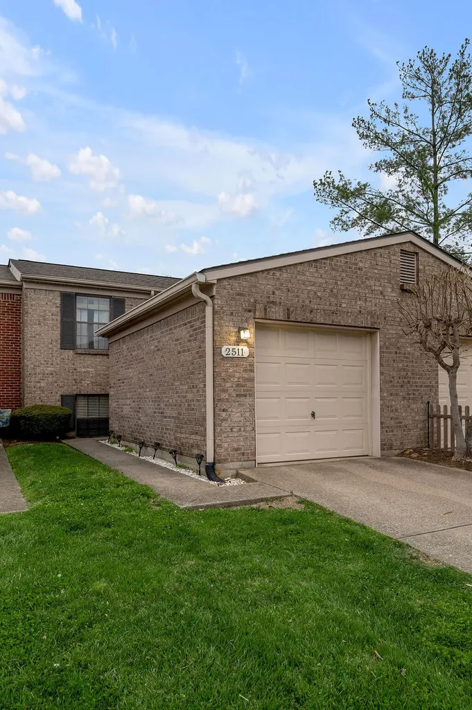2511 Crusaders Way Lexington KY 40509