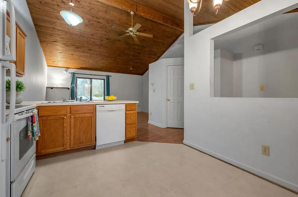2511 Crusaders Way Lexington KY 40509