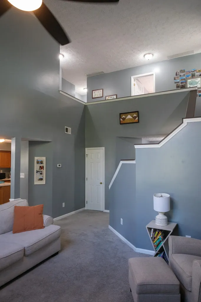 2113 Belmont Drive Lexington KY 40516