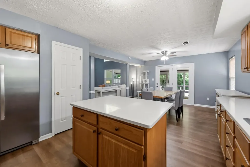 2113 Belmont Drive Lexington KY 40516