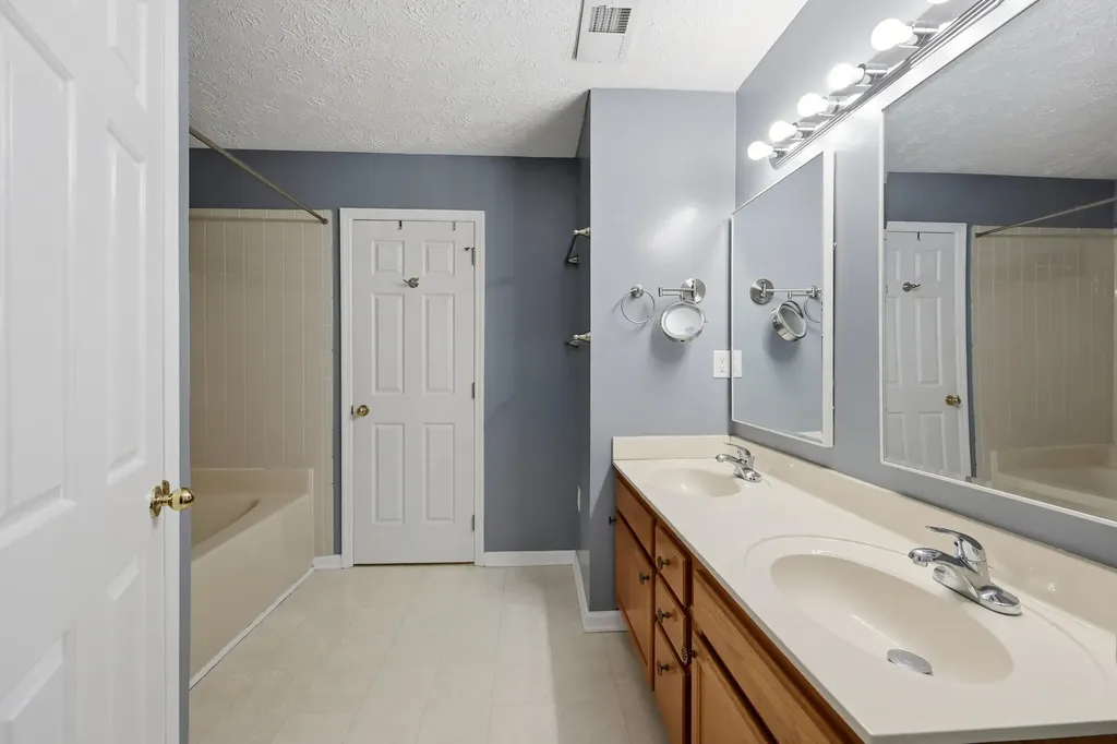 2113 Belmont Drive Lexington KY 40516