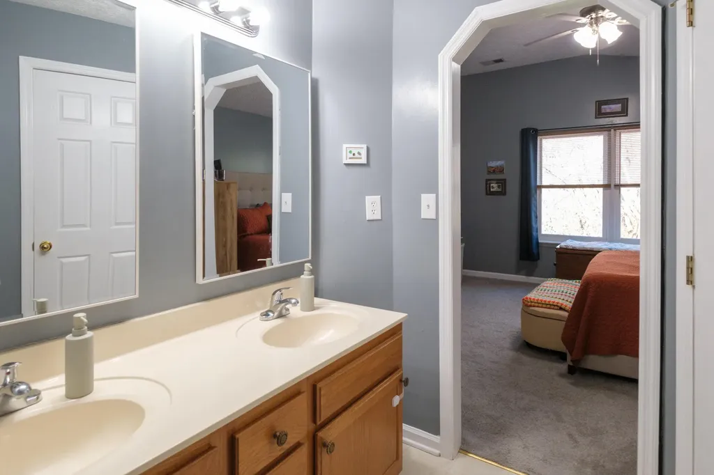 2113 Belmont Drive Lexington KY 40516