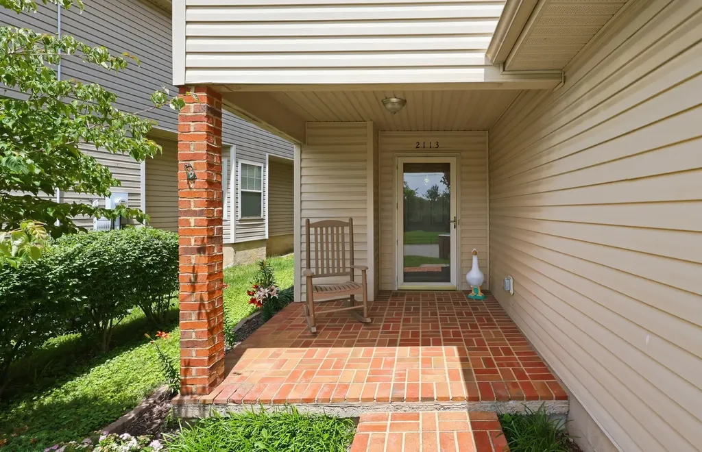 2113 Belmont Drive Lexington KY 40516