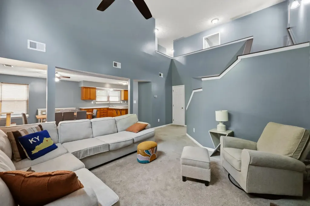 2113 Belmont Drive Lexington KY 40516