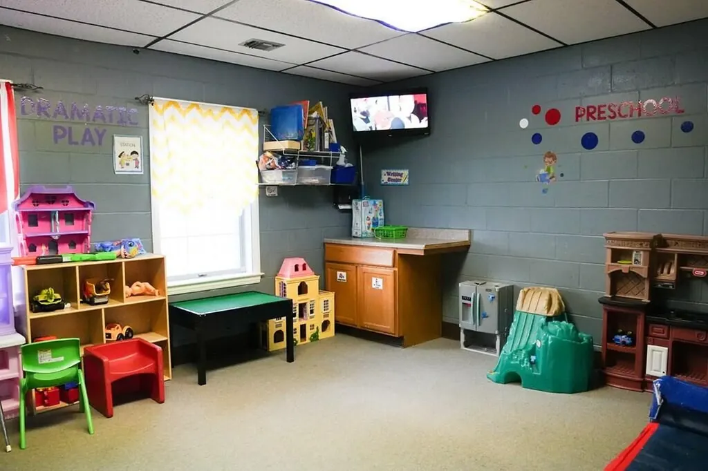 816 Fm Stafford Avenue Paintsville KY 41240