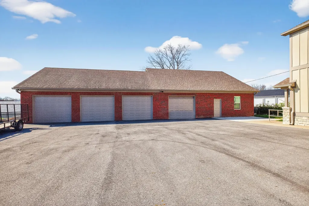 446 Roy Arnold Boulevard Danville KY 40422